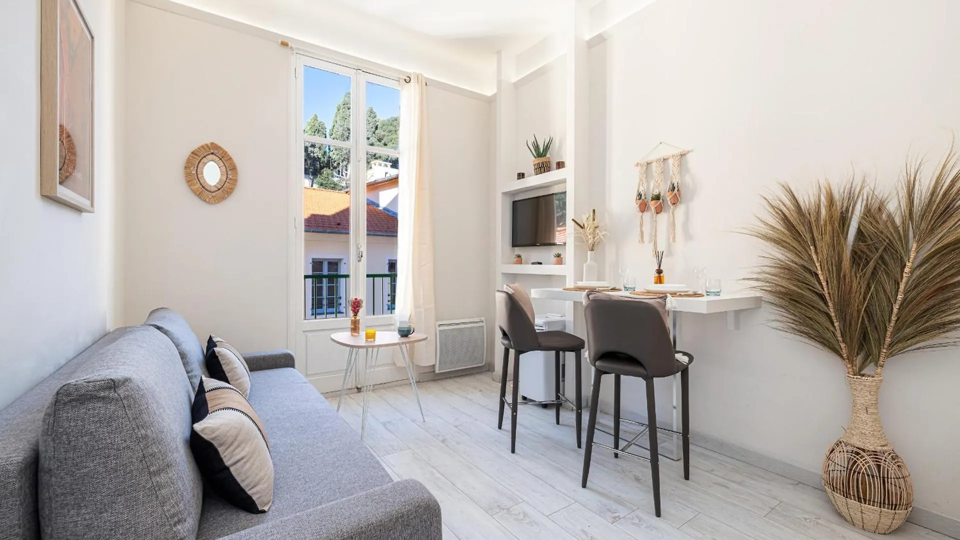 1 Gautier 501 - Studio Boheme - Quartier Du Port Nizza